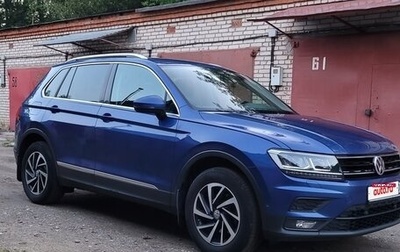 Volkswagen Tiguan II, 2018 год, 2 250 000 рублей, 1 фотография