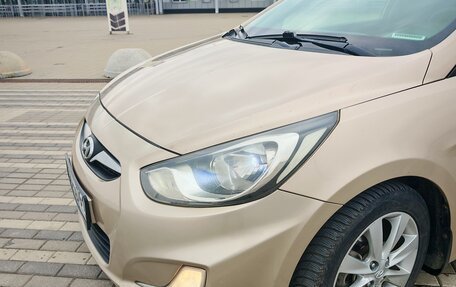 Hyundai Solaris II рестайлинг, 2012 год, 735 000 рублей, 1 фотография