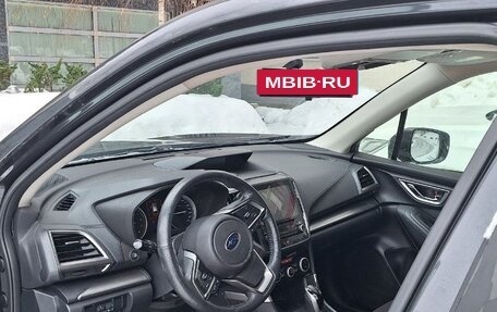Subaru Forester, 2018 год, 2 490 000 рублей, 9 фотография