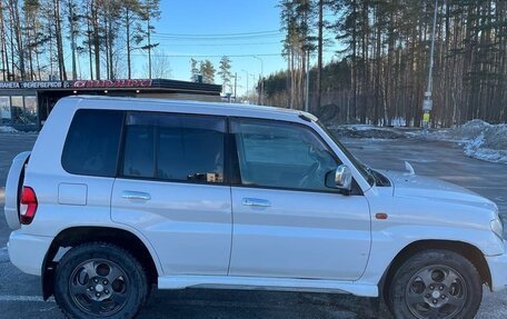 Mitsubishi Pajero iO, 2001 год, 400 000 рублей, 4 фотография