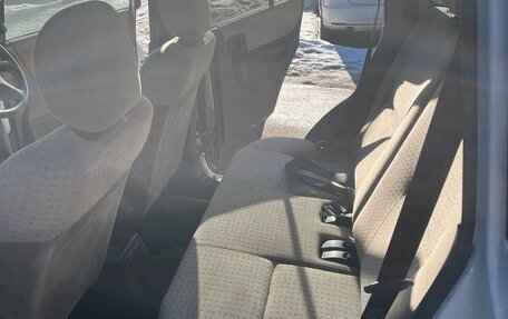 Mitsubishi Pajero iO, 2001 год, 400 000 рублей, 14 фотография