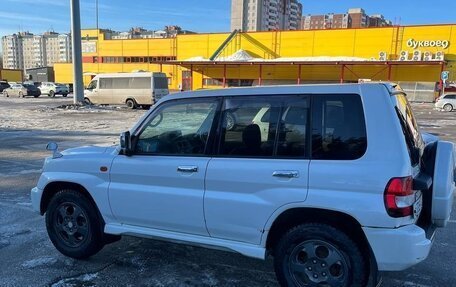 Mitsubishi Pajero iO, 2001 год, 400 000 рублей, 6 фотография