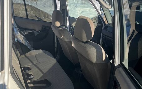 Mitsubishi Pajero iO, 2001 год, 400 000 рублей, 13 фотография