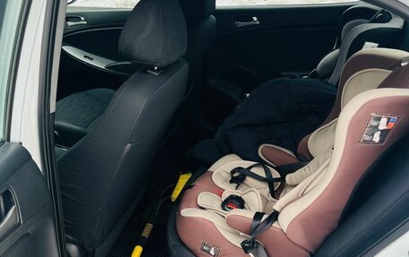 Hyundai Solaris II рестайлинг, 2016 год, 670 000 рублей, 12 фотография