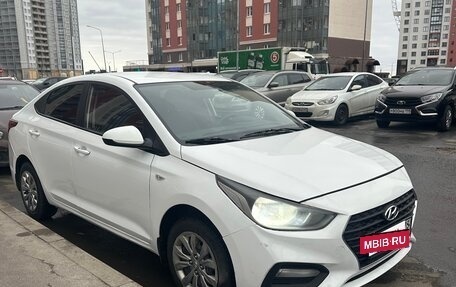 Hyundai Solaris II рестайлинг, 2018 год, 618 000 рублей, 6 фотография