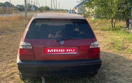 Volkswagen Golf III, 1994 год, 130 000 рублей, 2 фотография