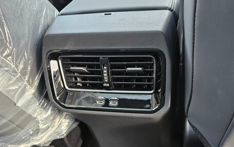 Toyota RAV4, 2026 год, 4 200 000 рублей, 16 фотография