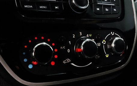 Renault Kaptur I рестайлинг, 2016 год, 1 399 000 рублей, 22 фотография