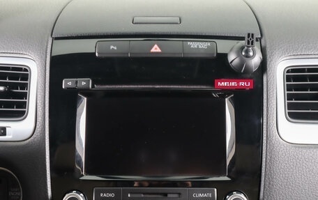 Volkswagen Touareg III, 2011 год, 2 349 000 рублей, 21 фотография