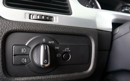 Volkswagen Touareg III, 2011 год, 2 349 000 рублей, 25 фотография