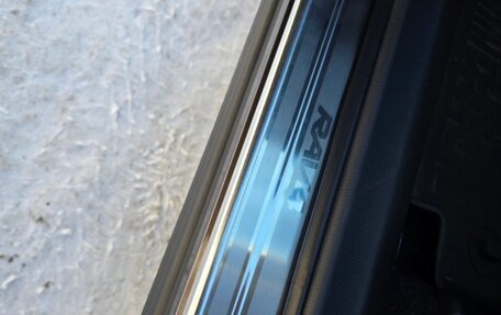 Toyota RAV4, 2018 год, 2 580 000 рублей, 7 фотография