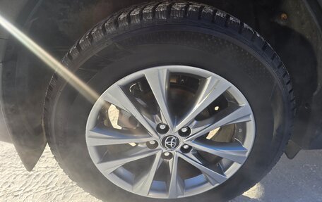 Toyota RAV4, 2018 год, 2 580 000 рублей, 14 фотография