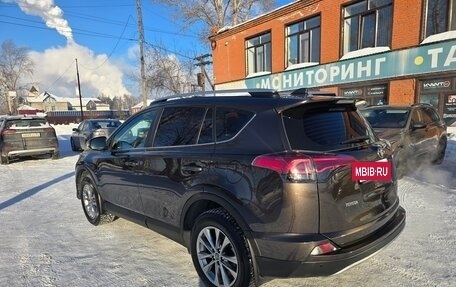 Toyota RAV4, 2018 год, 2 580 000 рублей, 30 фотография