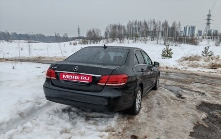 Mercedes-Benz E-Класс, 2015 год, 1 190 000 рублей, 4 фотография