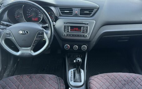 KIA Rio III рестайлинг, 2017 год, 1 260 000 рублей, 10 фотография