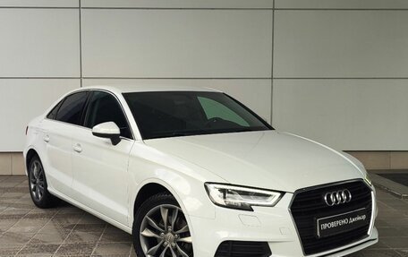 Audi A3, 2018 год, 1 922 000 рублей, 3 фотография