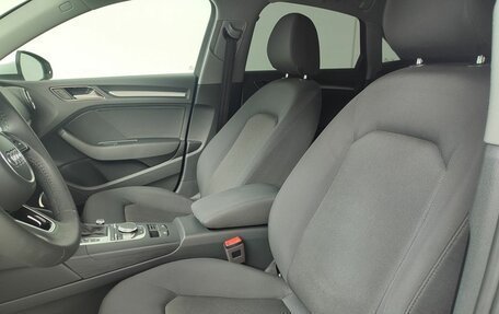 Audi A3, 2018 год, 1 922 000 рублей, 14 фотография