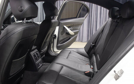 BMW 3 серия, 2018 год, 2 798 000 рублей, 14 фотография