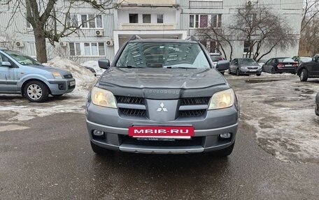 Mitsubishi Outlander III рестайлинг 3, 2005 год, 750 000 рублей, 3 фотография