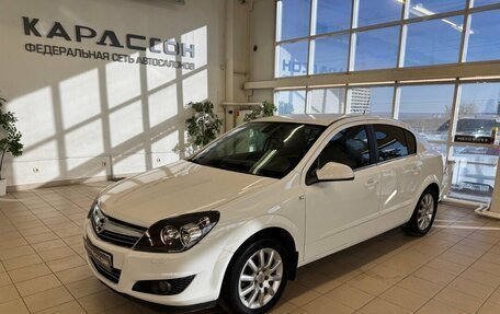 Opel Astra J, 2014 год, 645 000 рублей, 1 фотография