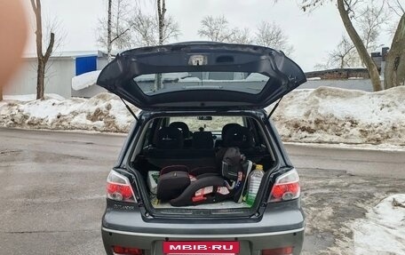 Mitsubishi Outlander III рестайлинг 3, 2005 год, 750 000 рублей, 18 фотография