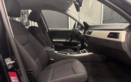 BMW 3 серия, 2011 год, 1 290 000 рублей, 23 фотография