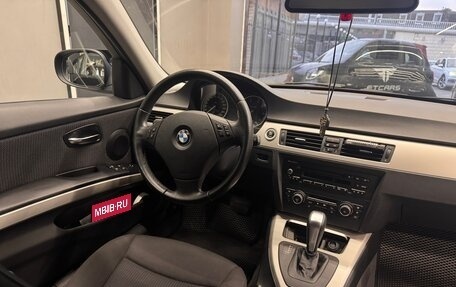 BMW 3 серия, 2011 год, 1 290 000 рублей, 28 фотография