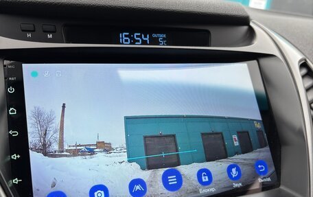 Hyundai Elantra V, 2015 год, 1 400 000 рублей, 27 фотография