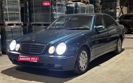 Mercedes-Benz E-Класс, 1999 год, 1 000 000 рублей, 2 фотография