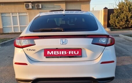 Honda Civic, 2024 год, 3 200 000 рублей, 6 фотография