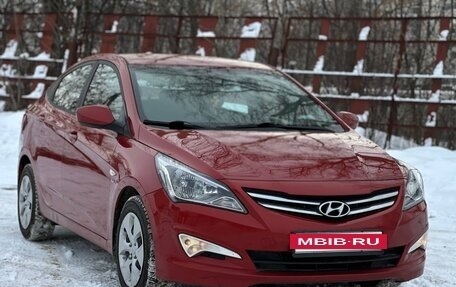 Hyundai Solaris II рестайлинг, 2016 год, 945 000 рублей, 3 фотография