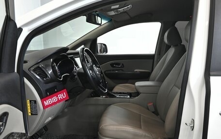 KIA Carnival III, 2020 год, 3 500 000 рублей, 10 фотография