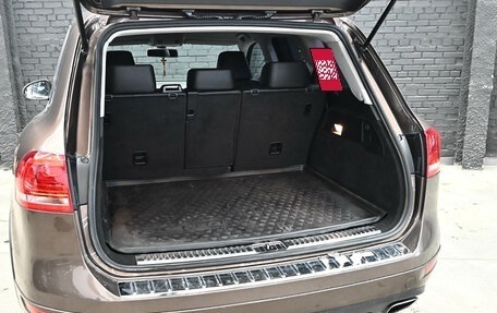 Volkswagen Touareg III, 2011 год, 2 050 000 рублей, 6 фотография