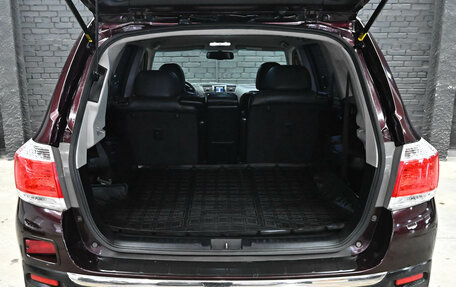 Toyota Highlander III, 2012 год, 2 340 000 рублей, 6 фотография