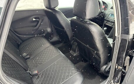 Volkswagen Polo VI (EU Market), 2013 год, 550 000 рублей, 18 фотография