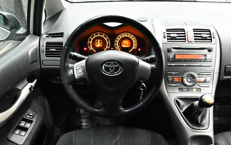 Toyota Auris II, 2008 год, 750 000 рублей, 12 фотография