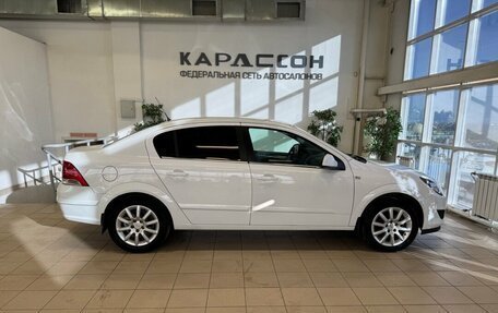 Opel Astra J, 2014 год, 645 000 рублей, 6 фотография