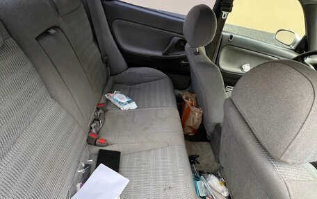 Mazda 626, 1994 год, 270 000 рублей, 10 фотография