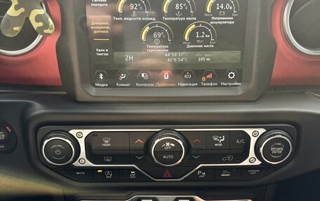 Jeep Wrangler, 2022 год, 6 100 000 рублей, 13 фотография