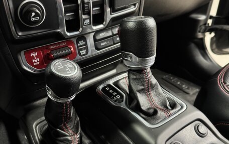 Jeep Wrangler, 2022 год, 6 100 000 рублей, 16 фотография