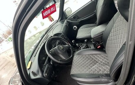 Chevrolet Niva I рестайлинг, 2017 год, 800 000 рублей, 13 фотография