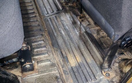 ЛуАЗ 3151, 2006 год, 320 000 рублей, 14 фотография