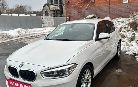 BMW 1 серия, 2018 год, 1 890 000 рублей, 3 фотография