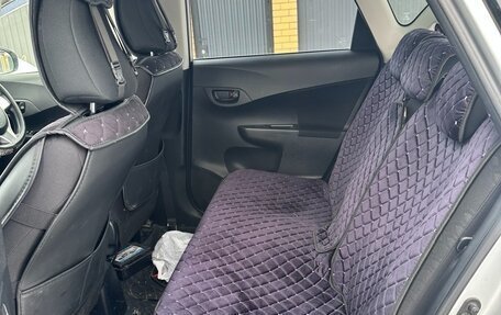 Toyota Ractis II, 2013 год, 1 100 000 рублей, 6 фотография