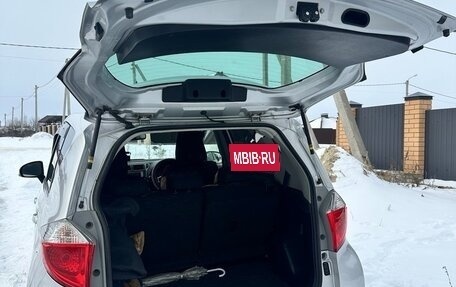 Toyota Ractis II, 2013 год, 1 100 000 рублей, 10 фотография