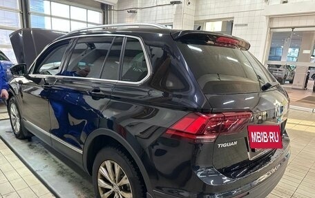 Volkswagen Tiguan II, 2017 год, 2 050 000 рублей, 3 фотография