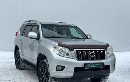 Toyota Land Cruiser Prado 150 рестайлинг 2, 2012 год, 2 570 000 рублей, 3 фотография