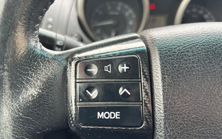 Toyota Land Cruiser Prado 150 рестайлинг 2, 2012 год, 2 570 000 рублей, 10 фотография