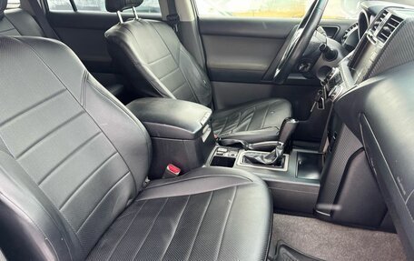 Toyota Land Cruiser Prado 150 рестайлинг 2, 2012 год, 2 570 000 рублей, 19 фотография