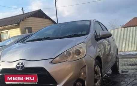 Toyota Aqua I, 2016 год, 840 000 рублей, 2 фотография